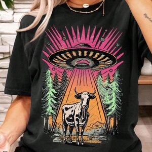 Cow Abduction Tees and Tanks, various sizes Xs through 4Xl